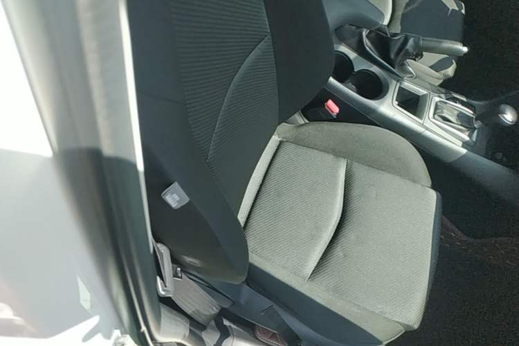 Used Mazda 3 Axela 2017 Sedan 1.5L Automatic Comfort Model Emission Standard China V Right Front Seat
