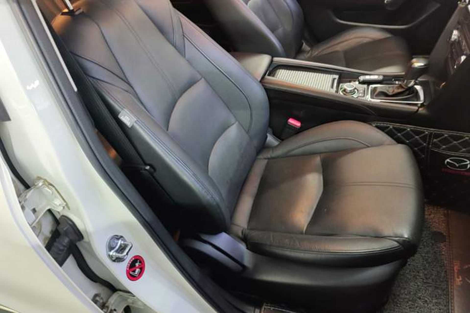 Used Mazda 3 Axela 2017 Sedan 2.0L Automatic Prestige Model China V Standard Right Front Seat