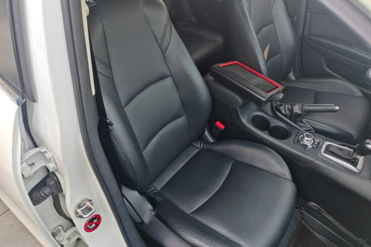 Used Mazda 3 Axela 2017 Sedan 1.5L Automatic Comfort Model Emission Standard China V Right Front Seat