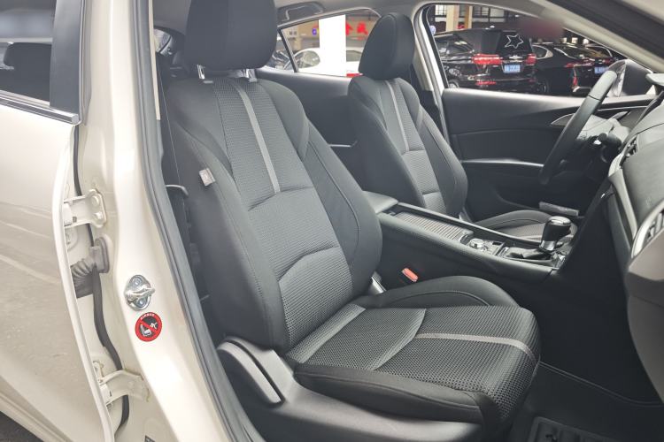 Used Mazda 3 Axela 2017 Hatchback 2.0L Automatic Luxury Model Emission Standard China V Right Front Seat