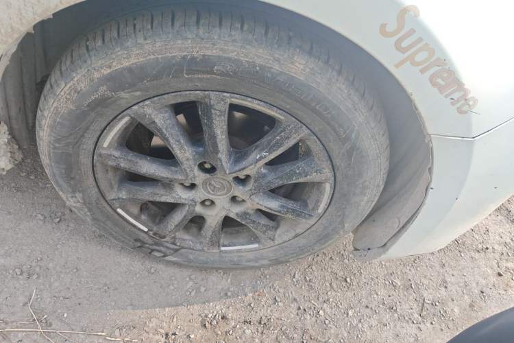 Used Mazda 3 Axela 2017 Sedan 1.5L Manual Comfort Model Emission Standard China V Right Front Wheel Hub