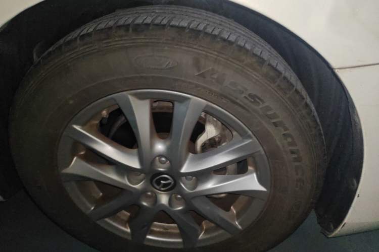Used Mazda 3 Axela 2017 Sedan 1.5L Automatic Luxury Model China VI Standard Right Front Wheel Hub