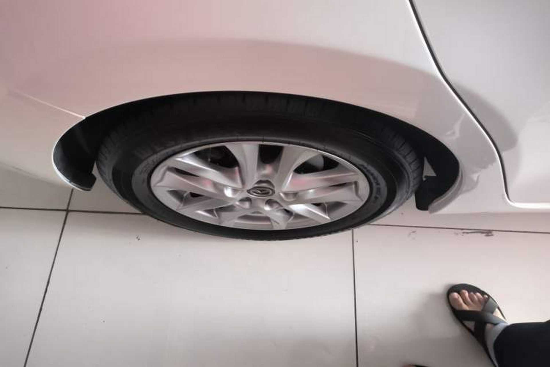 Used Mazda 3 Axela 2017 Sedan 1.5L Automatic Comfort Model Emission Standard China V Right Rear Wheel Hub