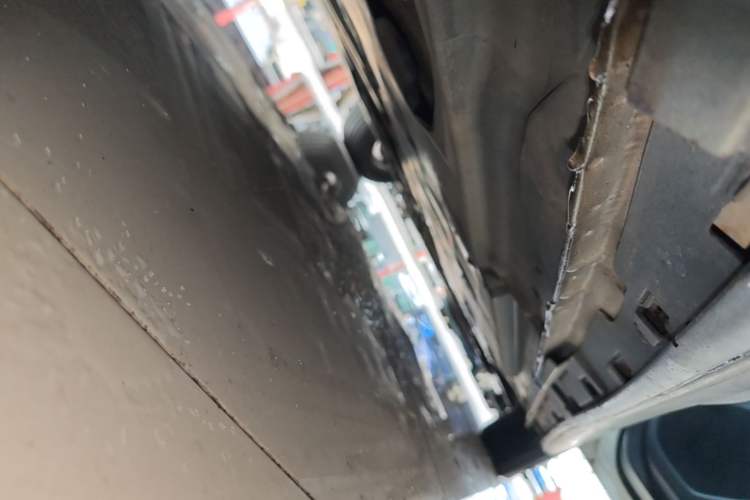 Used Mazda 3 Axela 2017 Sedan 1.5L Automatic Comfort Model Emission Standard China V Right Side Sill