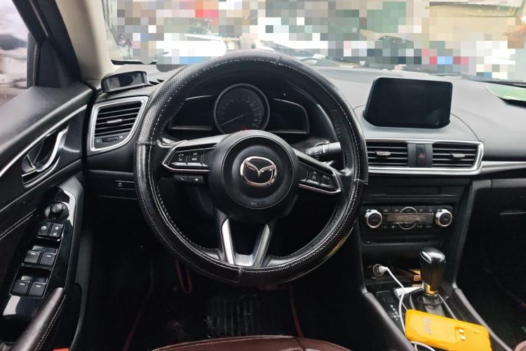 Used Mazda 3 Axela 2017 Sedan 2.0L Automatic Prestige Model China VI Standard Steering Wheel