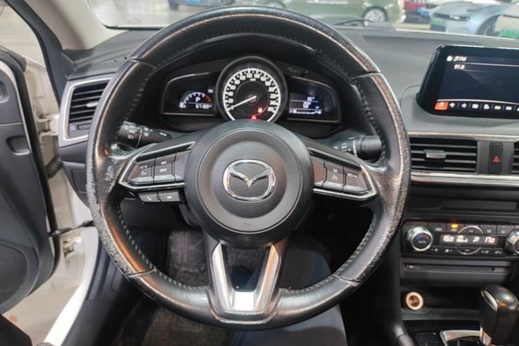 Used Mazda 3 Axela 2017 Sedan 2.0L Automatic Prestige Model China V Standard Steering Wheel