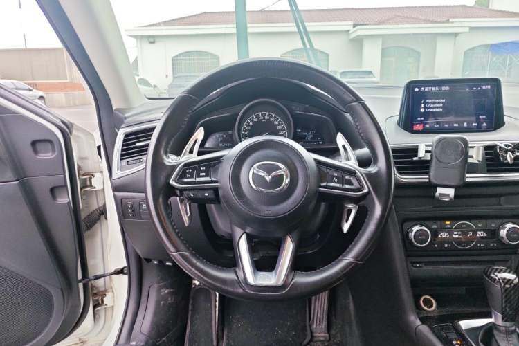 Used Mazda 3 Axela 2017 Sedan 2.0L Automatic Prestige Model China V Standard Steering Wheel
