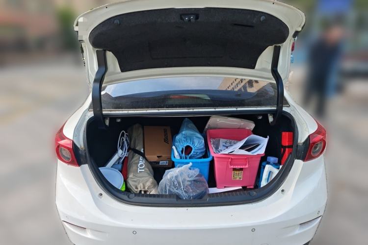 Used Mazda 3 Axela 2017 Sedan 1.5L Automatic Luxury Model Emission Standard China V Trunk