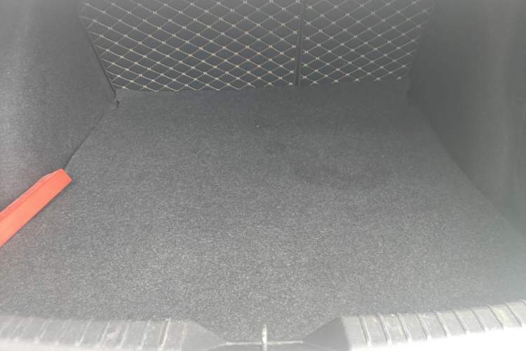Used Mazda 3 Axela 2017 Sedan 1.5L Automatic Comfort Model Emission Standard China V Trunk