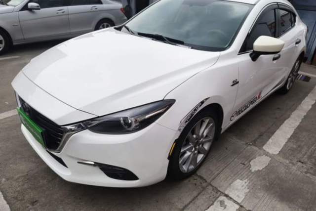 Used Mazda 3 Axela 2017 Sedan 2.0L Automatic Prestige Model China VI Standard