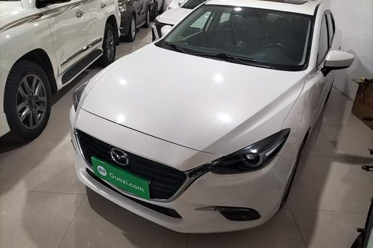 Używany Mazda 3 Axela 2017 Sedan 1.5L Automatic Luxury Model Emission Standard China V Guazi used car, China used car export, Used car for sale, Used  cars, Cheapest cars for sale