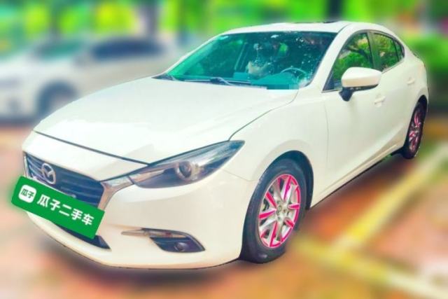 Used Mazda 3 Axela 2017 Sedan 1.5L Automatic Luxury Model China VI Standard