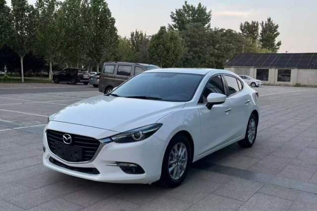 Used Mazda 3 Axela 2017 Sedan 1.5L Automatic Luxury Model Emission Standard China V