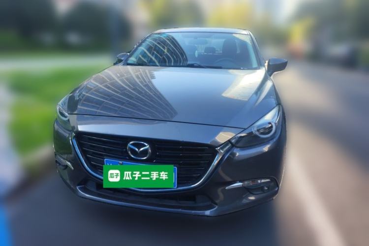 Used Mazda 3 Axela 2019 Cloud-Controlled Version Sedan 2.0L Automatic Luxury Trim China VI Standard Front