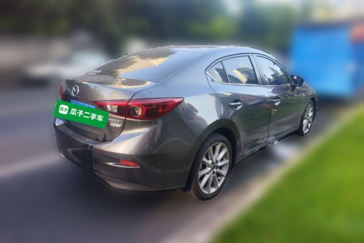 Used Mazda 3 Axela 2019 Cloud-Controlled Version Sedan 2.0L Automatic Luxury Trim China VI Standard Rear Right 45 Deg
