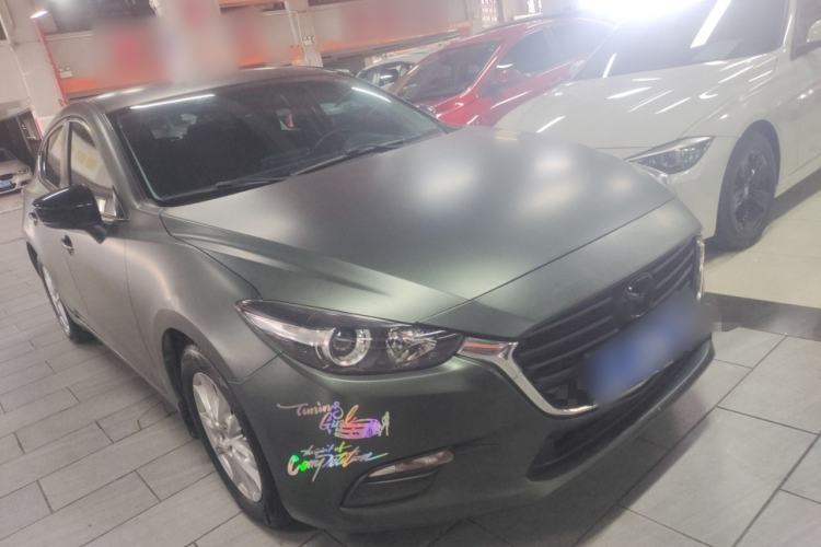 Used Mazda 3 Axela 2019 Cloud-Control Edition Hatchback 1.5L Automatic Comfort Model China VI Standard Front Right 45 Deg