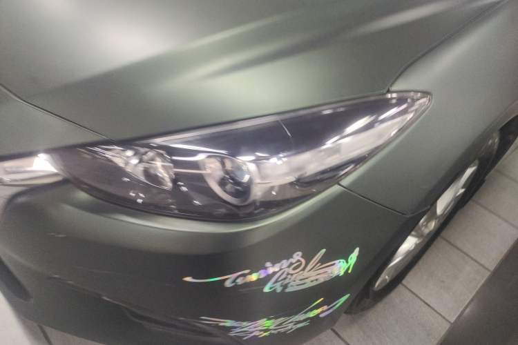 Used Mazda 3 Axela 2019 Cloud-Control Edition Hatchback 1.5L Automatic Comfort Model China VI Standard Left Front Headlight