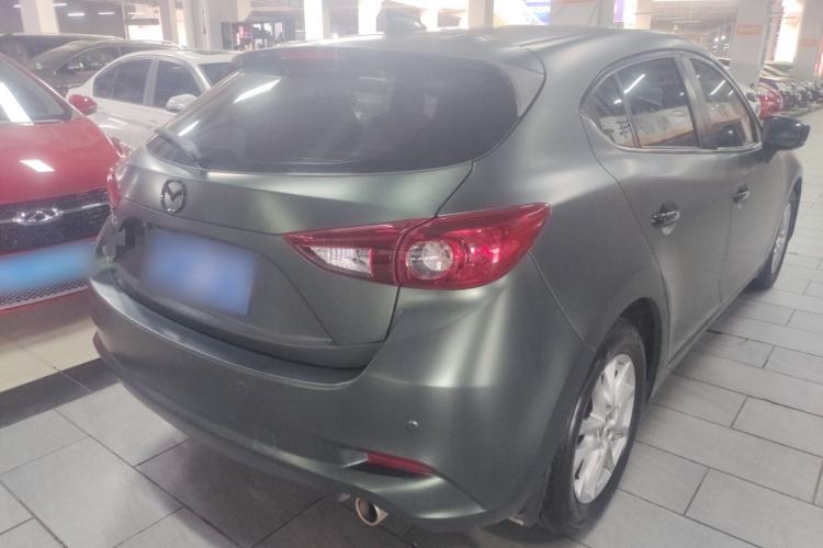 Used Mazda 3 Axela 2019 Cloud-Control Edition Hatchback 1.5L Automatic Comfort Model China VI Standard Rear Right 45 Deg