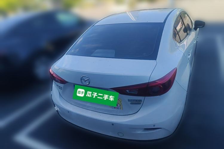 Used Mazda 3 Axela 2019 Cloud-Controlled Sedan 1.5L Automatic Luxury Model China VI Standard Rear
