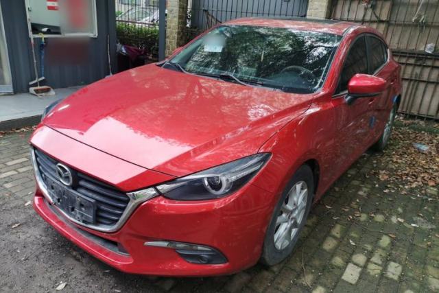 Mazda 3 Axela 2019 Cloud-Controlled Edition Hatchback 1.5L Automatic Luxury Model China VI Standard usado