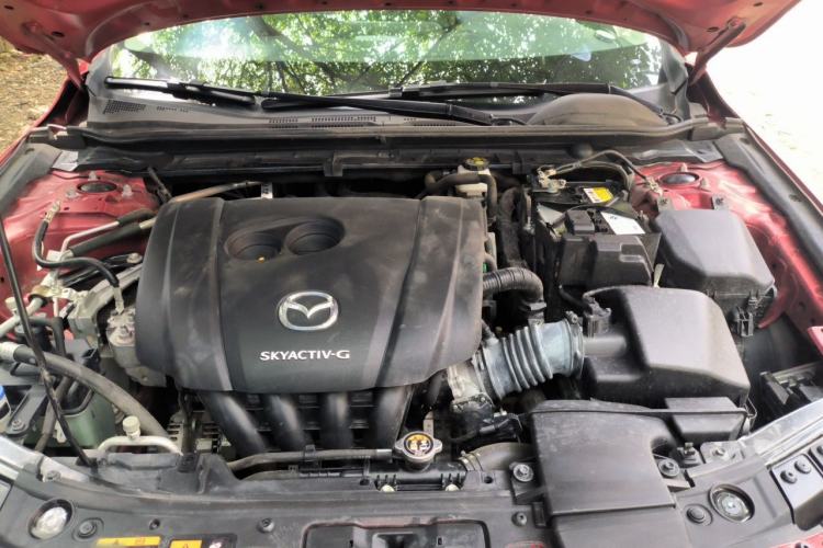 Used Mazda 3 Axela 2019 Cloud-Controlled Version Sedan 2.0L Automatic Flagship Trim China V Standard Engine Bay