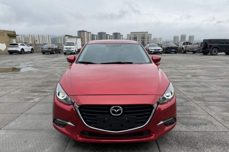 Used Mazda 3 Axela 2019 Cloud-Controlled Version Sedan 1.5L Automatic Luxury Trim China V Standard Exterior 1