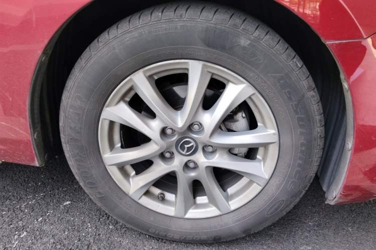 Used Mazda 3 Axela 2019 Cloud-Controlled Version Sedan 1.5L Automatic Comfort Trim China VI Standard Exterior 1