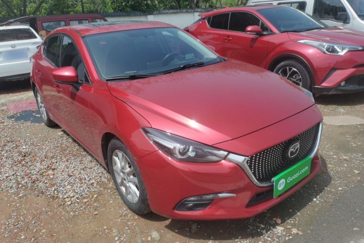 Used Mazda 3 Axela 2019 Cloud-Controlled Sedan 1.5L Automatic Luxury Model China VI Standard Exterior 1