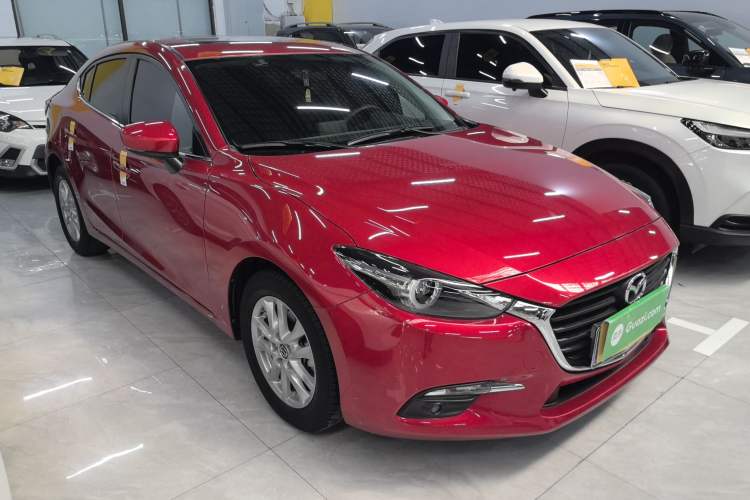 Used Mazda 3 Axela 2019 Cloud-Controlled Sedan 1.5L Automatic Luxury Model China VI Standard Exterior 1