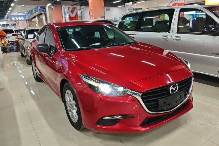 Used Mazda 3 Axela 2019 Cloud-Controlled Version Sedan 1.5L Automatic Comfort Trim China VI Standard Exterior 2