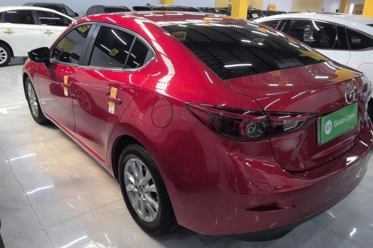 Used Mazda 3 Axela 2019 Cloud-Controlled Sedan 1.5L Automatic Luxury Model China VI Standard Exterior 2