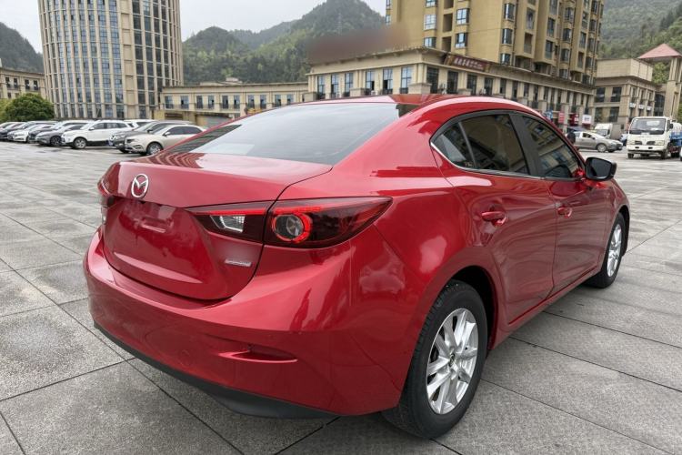 Used Mazda 3 Axela 2019 Cloud-Controlled Version Sedan 1.5L Automatic Luxury Trim China V Standard Exterior 3