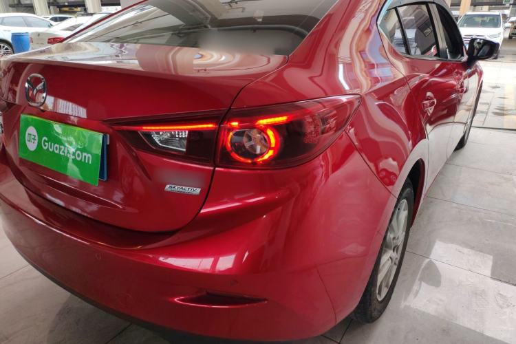 Used Mazda 3 Axela 2019 Cloud-Controlled Sedan 1.5L Automatic Luxury Model China VI Standard Exterior 3