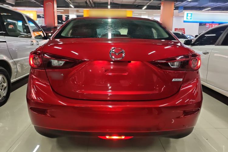 Used Mazda 3 Axela 2019 Cloud-Controlled Version Sedan 1.5L Automatic Comfort Trim China VI Standard Exterior 4