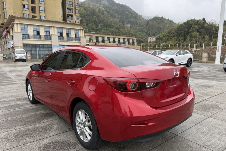 Used Mazda 3 Axela 2019 Cloud-Controlled Version Sedan 1.5L Automatic Luxury Trim China V Standard Exterior 5