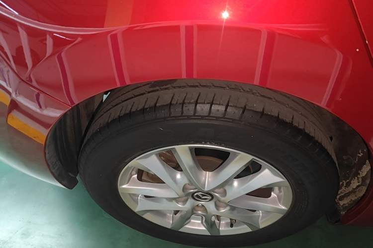 Used Mazda 3 Axela 2019 Cloud-Controlled Sedan 1.5L Automatic Luxury Model China VI Standard Exterior 5