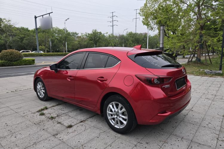 Used Mazda 3 Axela 2019 Cloud-Controlled Edition Hatchback 1.5L Automatic Luxury Model China VI Standard Exterior 5