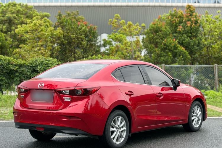 Used Mazda 3 Axela 2019 Cloud-Controlled Sedan 1.5L Automatic Luxury Model China VI Standard Exterior 6