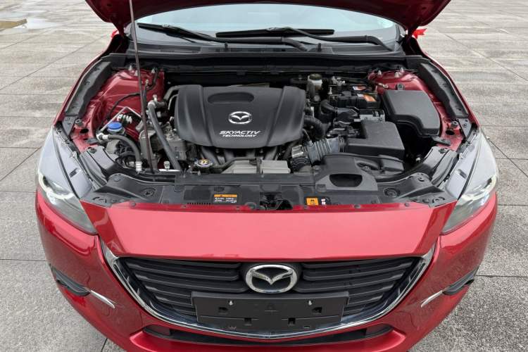 Used Mazda 3 Axela 2019 Cloud-Controlled Version Sedan 1.5L Automatic Luxury Trim China V Standard Exterior 7