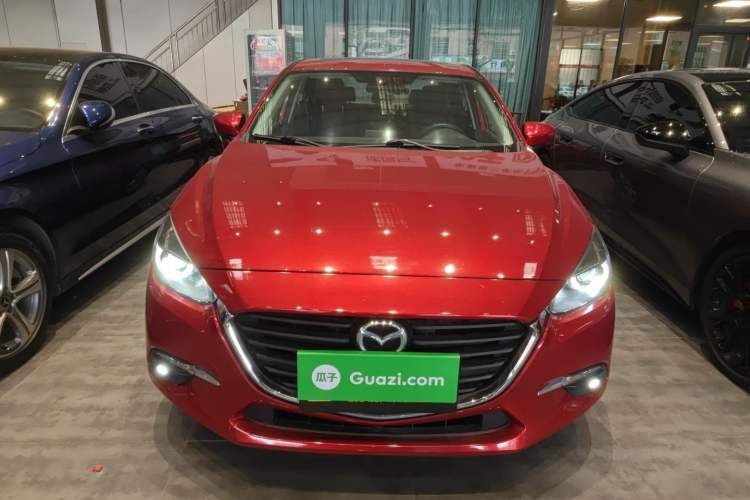 Used Mazda 3 Axela 2019 Cloud-Controlled Sedan 1.5L Automatic Luxury Model China VI Standard Front