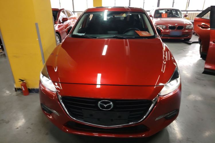 Used Mazda 3 Axela 2019 Cloud-Controlled Edition Hatchback 1.5L Automatic Luxury Model China VI Standard Front