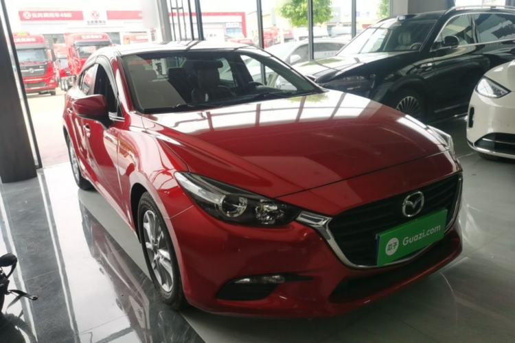 Used Mazda 3 Axela 2019 Cloud-Controlled Version Sedan 1.5L Automatic Comfort Trim China VI Standard Front Right 45 Deg