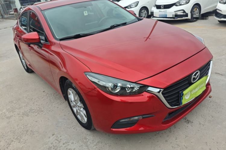 Used Mazda 3 Axela 2019 Cloud-Controlled Version Sedan 1.5L Automatic Comfort Trim China VI Standard Front Right 45 Deg