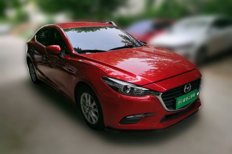 Used Mazda 3 Axela 2019 Cloud-Controlled Version Sedan 1.5L Automatic Comfort Trim China VI Standard Front Right 45 Deg