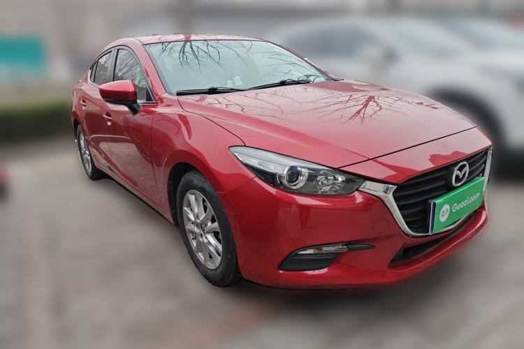 Used Mazda 3 Axela 2019 Cloud-Controlled Version Sedan 1.5L Automatic Comfort Trim China VI Standard Front Right 45 Deg