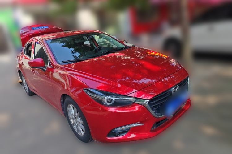 Used Mazda 3 Axela 2019 Cloud-Controlled Sedan 1.5L Automatic Luxury Model China VI Standard Front Right 45 Deg