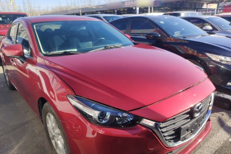 Used Mazda 3 Axela 2019 Cloud-Controlled Version Sedan 1.5L Automatic Comfort Trim China VI Standard Front Right 45 Deg