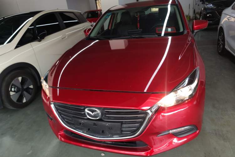 Used Mazda 3 Axela 2019 Cloud-Controlled Version Sedan 1.5L Automatic Comfort Trim China VI Standard Front
