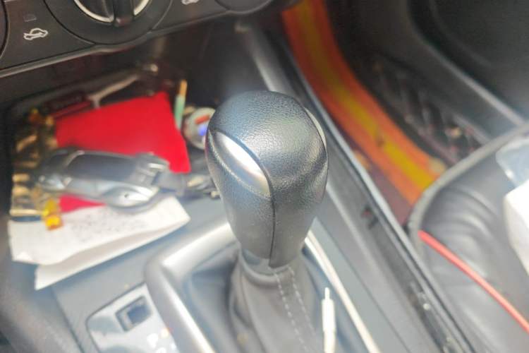 Used Mazda 3 Axela 2019 Cloud-Controlled Version Sedan 1.5L Automatic Comfort Trim China VI Standard Gear Lever