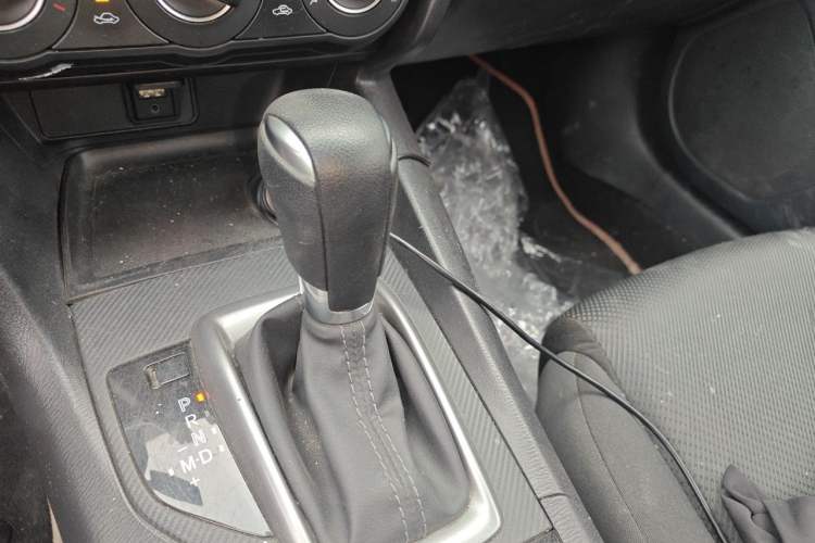 Used Mazda 3 Axela 2019 Cloud-Controlled Version Sedan 1.5L Automatic Comfort Trim China VI Standard Gear Lever